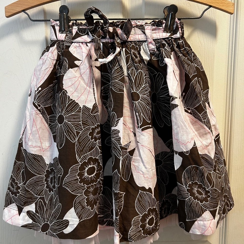 Lilliput cotton floral skirt butterfly size 5/6 yrs